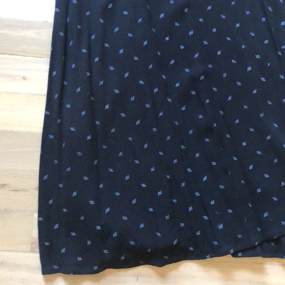 Wrap Dress Midi - Picture 3 of 8